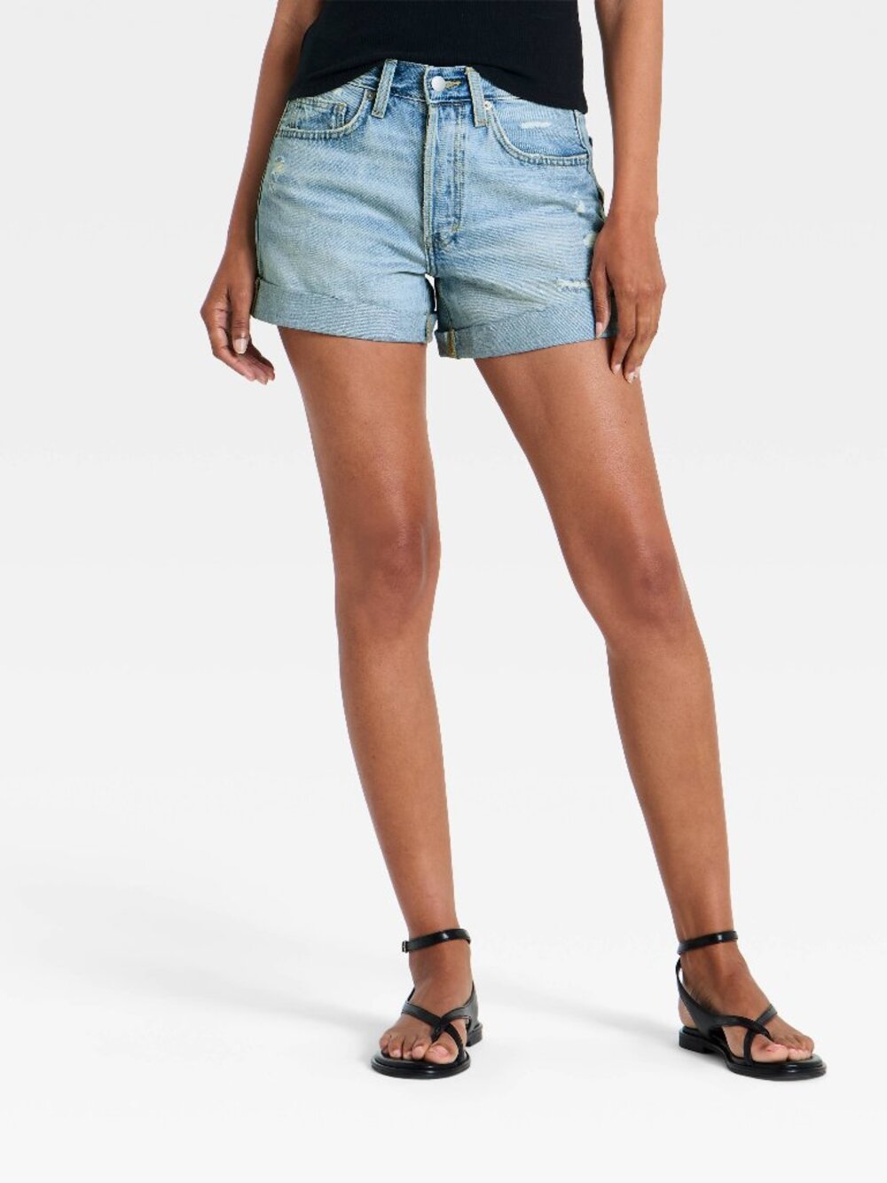 NWT Women's Universal Thread Size 12 Mid-Rise 90s Baggy Cuff Denim Shorts 3.75"